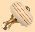 Стойка в сборе Старинная с гайкой (натуральный цвет, латунь, диаметр ручки 35 мм)