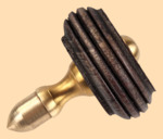 Стойка в сборе Старинная с малинкой (чёрная, латунь, диаметр ручки 35 мм)